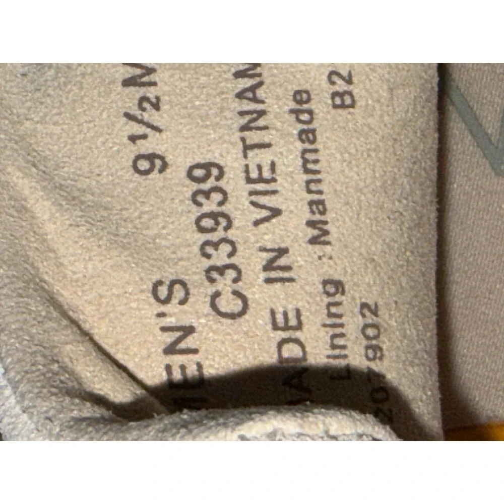 Cole‎ Haan OriginalGrand Wingtip Oxford Beige Suede Yellow Sole Mens 9.5 M